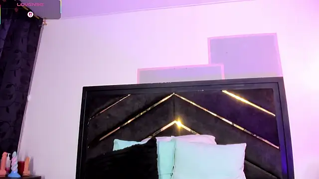 april_jones05 webcam