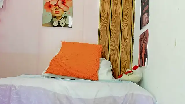 MarianaManzur webcam