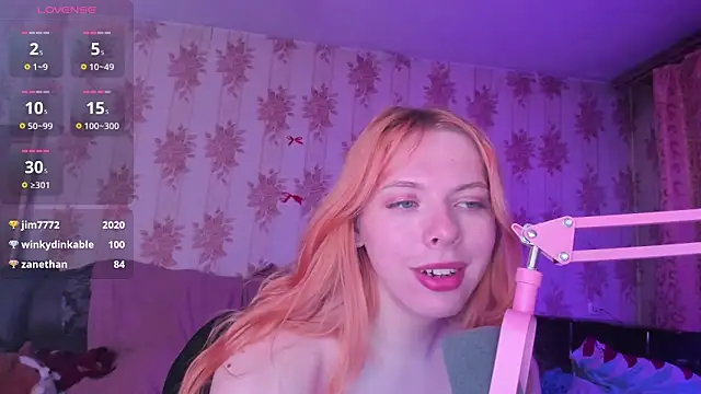 Cutie_Bambi Live Webcam on Stripchat