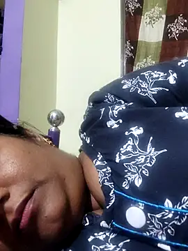 yamini1431 webcam