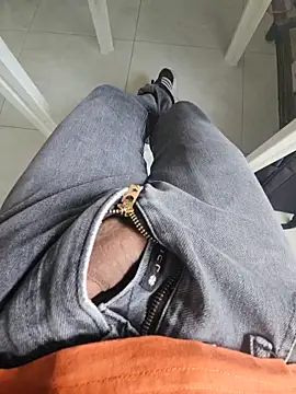 orate1919 (Ask my age) - #cam2cam #cheap-privates #daddies #handjob #hd #masturbation #medium #mobile #oil-show #precum #rubbing #shower #straight #white