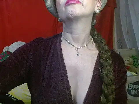 hottieperla webcam