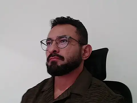 abeardguyone webcam