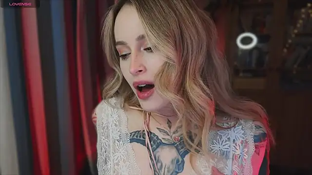 aviva_faith webcam