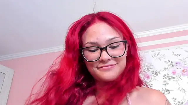 mae_lyra - Mae_lyra's free webcam - UK Sex Cams