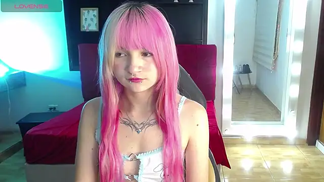 _Charlotte_Collins_ webcam