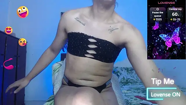 annahotdoll webcam