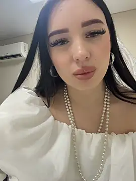 ArianaLim webcam