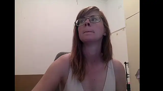 SavannaGirly webcam