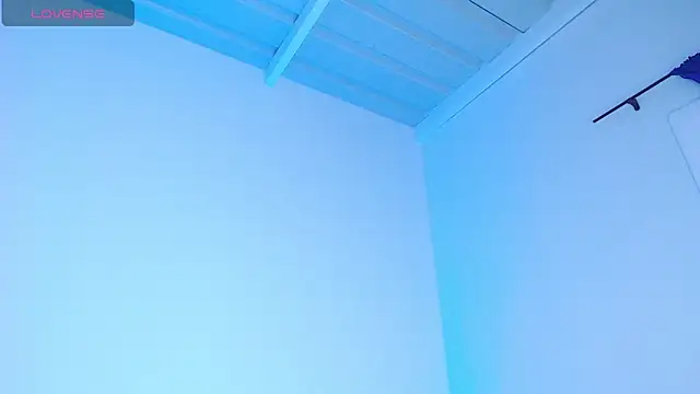 monica_walkert webcam