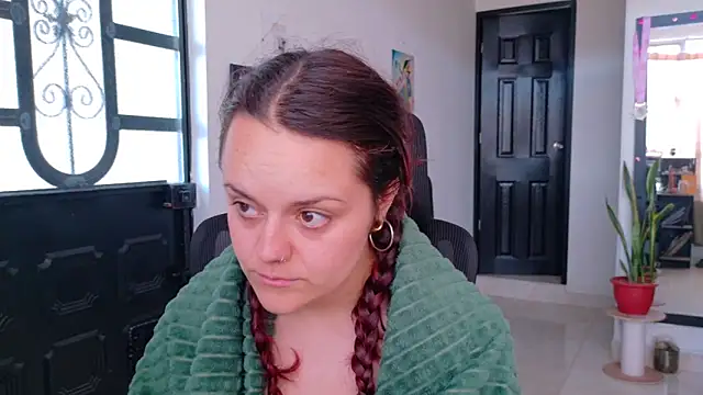 Scarletleon77