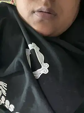 radhikkaa webcam