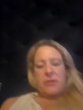 DarceyDevilDoll webcam