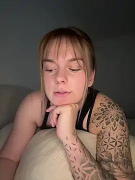 LisaFreierxx webcam