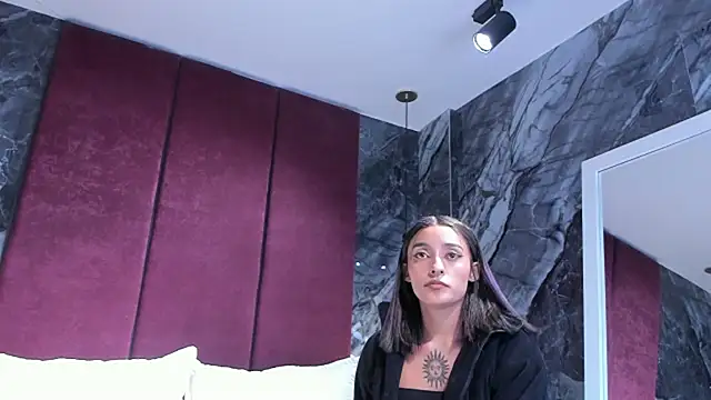 _salomeemill webcam