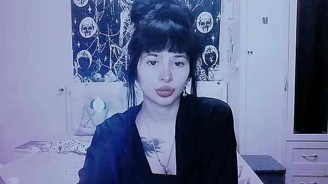 AllisonDeetz webcam