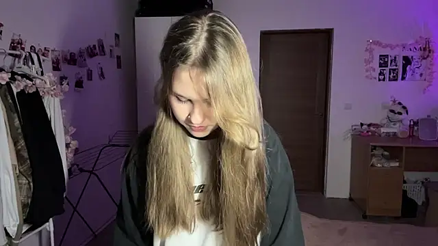 NyelleSpir webcam