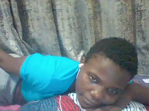tina_2030 webcam