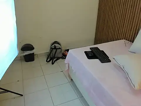GraceAlexa22 webcam