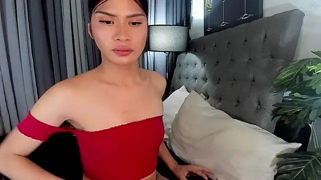 Model: delightfulasianhugecock