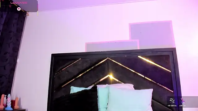 april_jones05 webcam