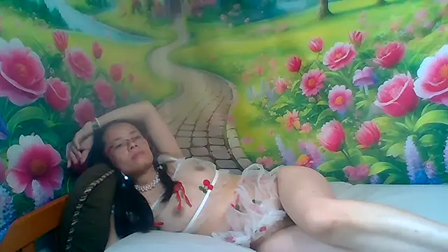 sweethanajapanese webcam
