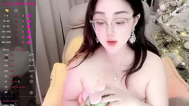 Monica-666888- webcam