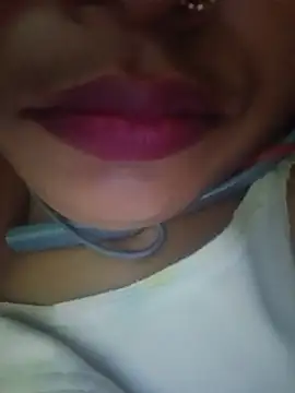 Karishma_bhabi99A webcam