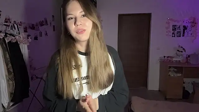 NyelleSpir webcam