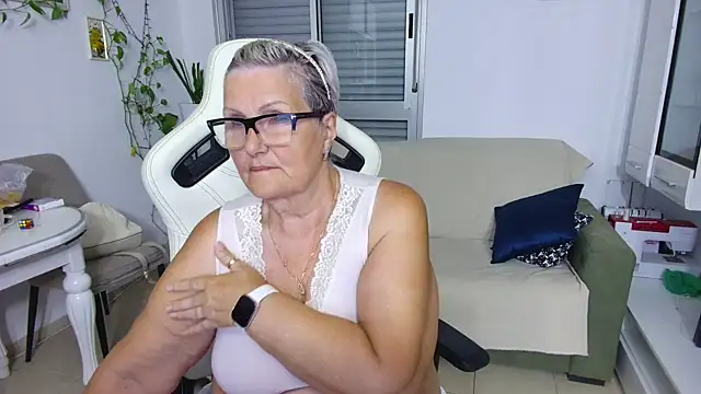Selenna57 webcam