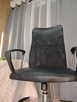Oliver_bigblack_cock webcam