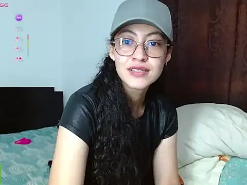 Amitlu_ webcam