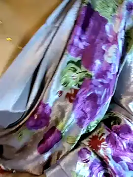 Desi_cheese webcam