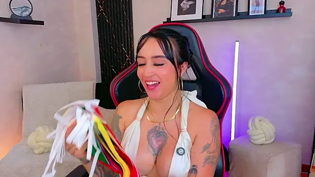 EmmyEvans1 webcam