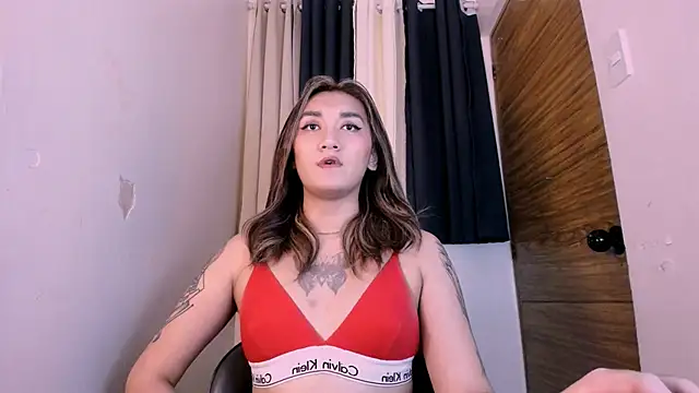 Model: cuntyslut_lexie