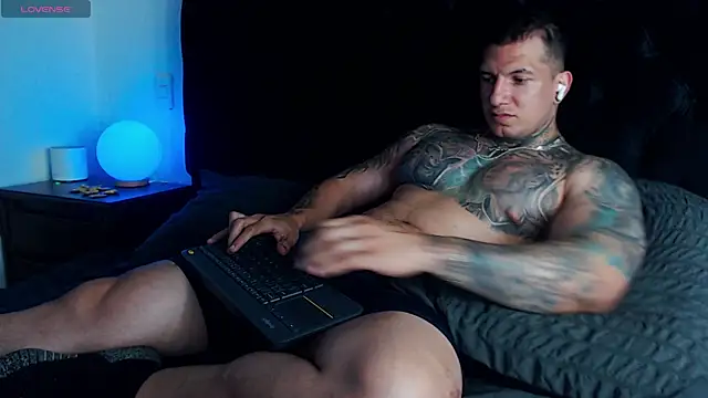 Shane_Clay webcam
