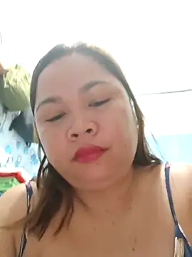 Sweetlorie_83 webcam