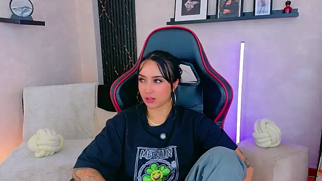EmmyEvans1 webcam
