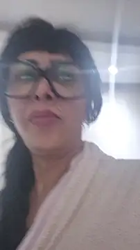 ts_anna_ (T mature) - Dildo