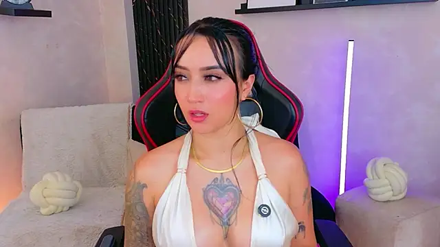 EmmyEvans1 webcam