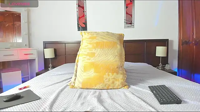 MiaMarin_hot live sex cam