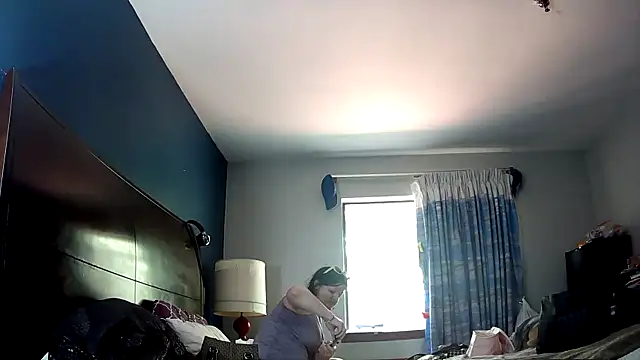 Lovemcurvy69 webcam