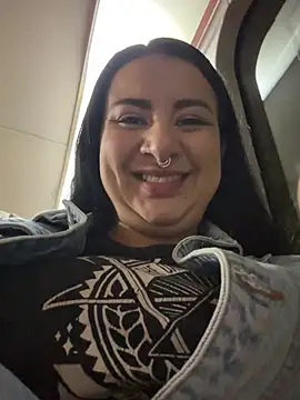 Abril_Luv webcam