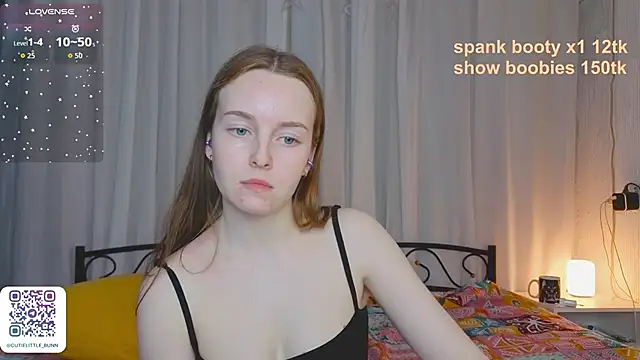 bae_cake_ webcam