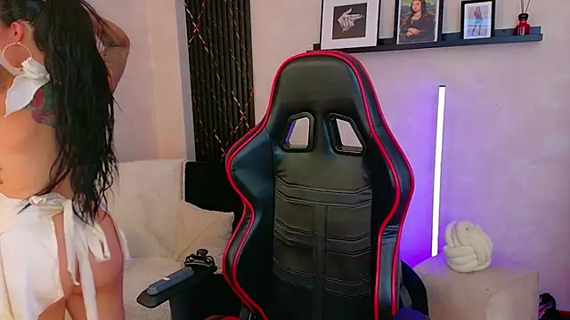 EmmyEvans1 webcam