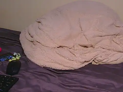 pookie_smiles webcam