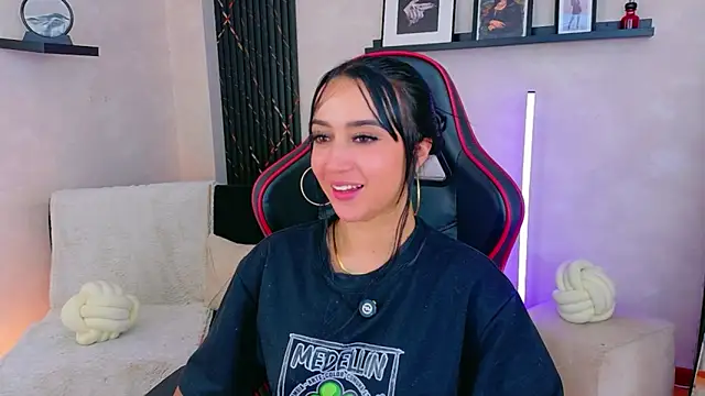 EmmyEvans1 webcam