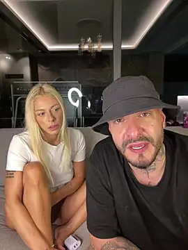 SexOnMyLvL Live Webcam on Stripchat