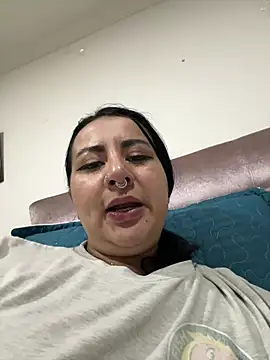 Abril_Luv webcam