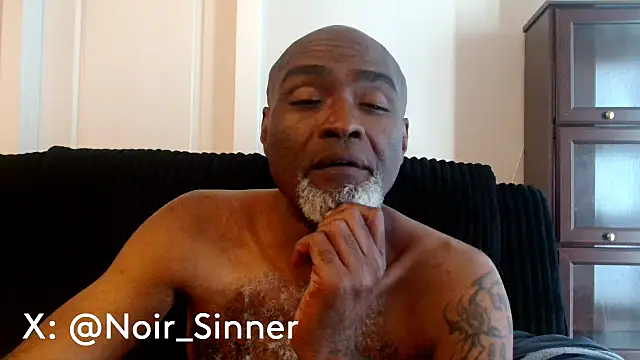 sinnernoir - Sinnernoir's free webcam - UK Sex Cams